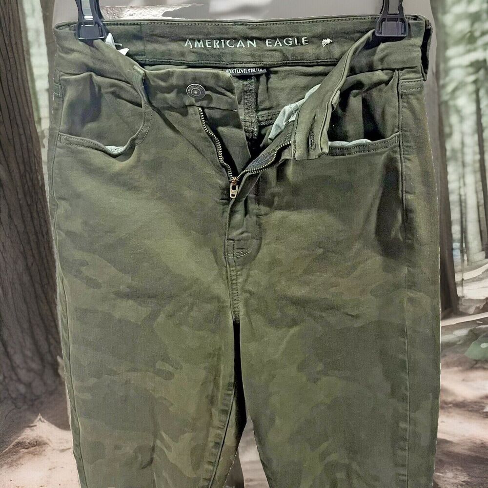 American Eagle Jeans 6 Curvy Super Hi Rise Camo Distressed Green Stretch‎ Denim